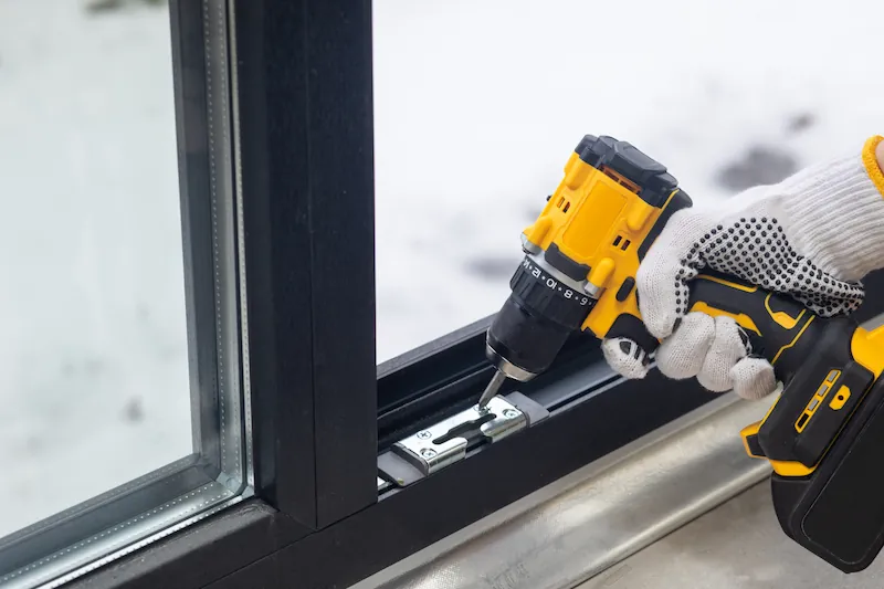 window repairs in Chessington